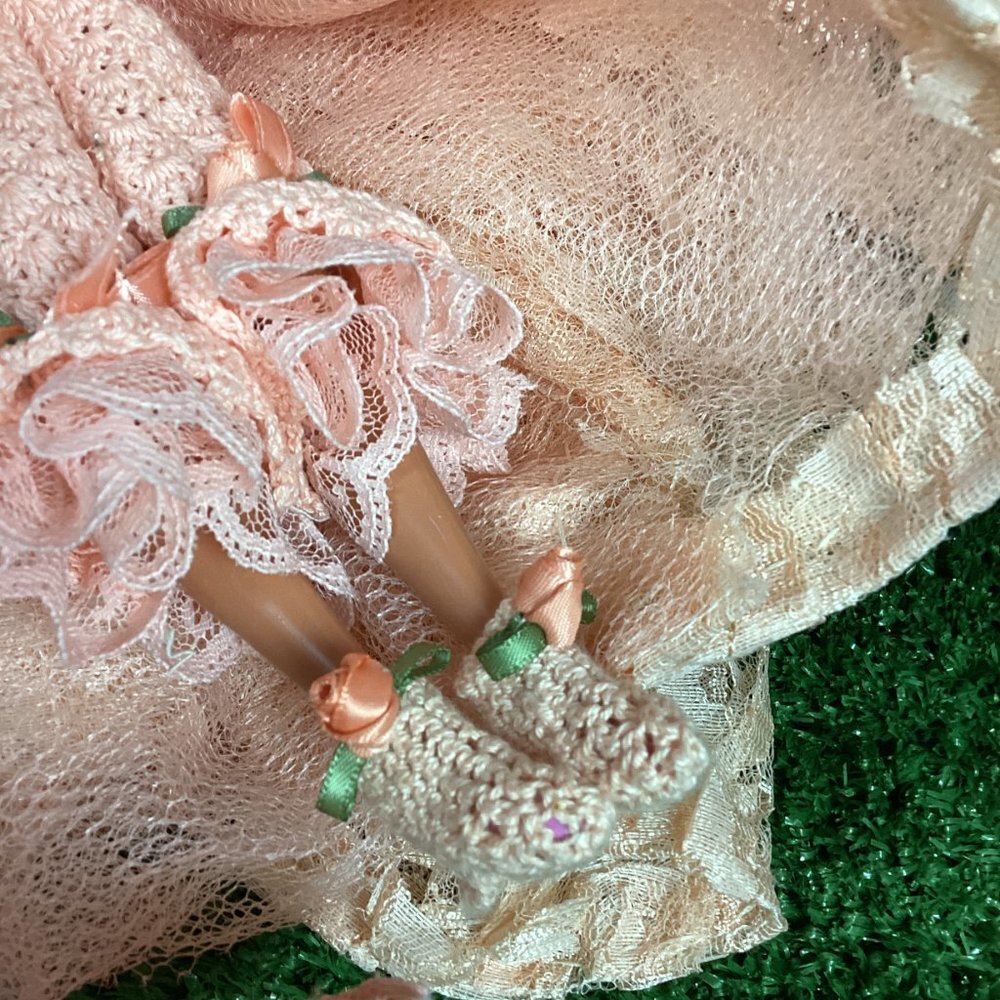 Hand Crochet Barbie Southern Belle Outfit Dress - Picture 10 of 13